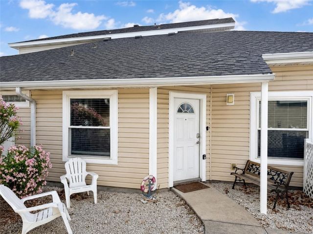 15209 S Padre Island Dr 106, Corpus Christi, TX 78418