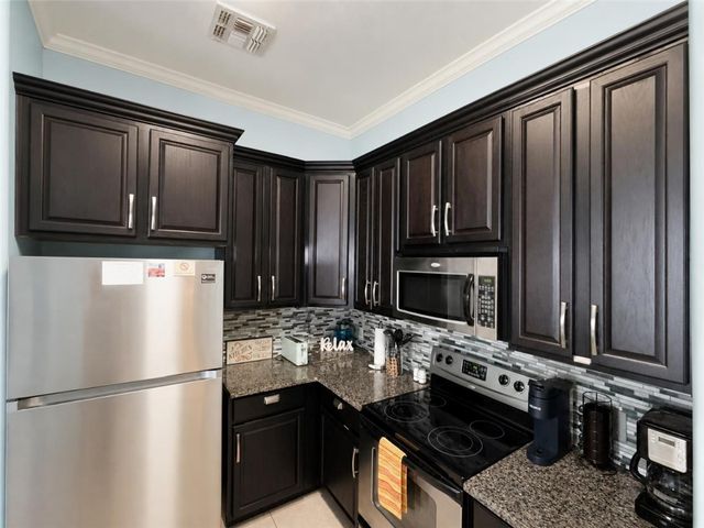 15209 S Padre Island Dr 106, Corpus Christi, TX 78418