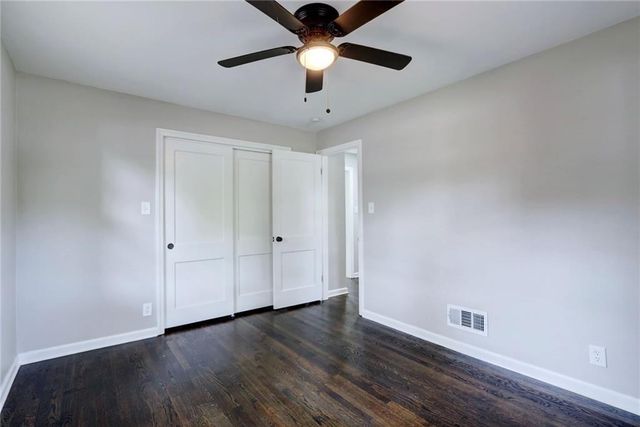 5520 Blue Ridge Boulevard, Raytown, MO 64133
