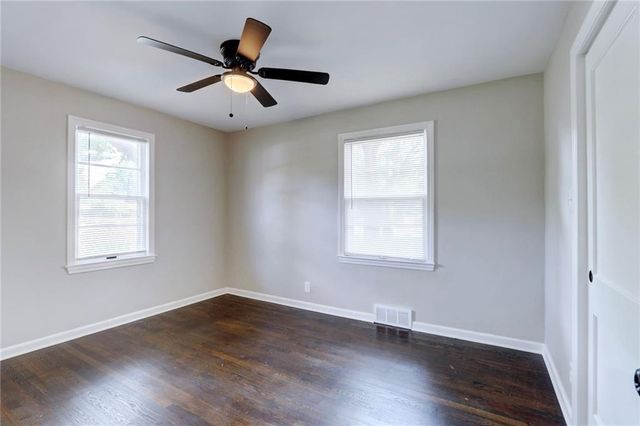 5520 Blue Ridge Boulevard, Raytown, MO 64133
