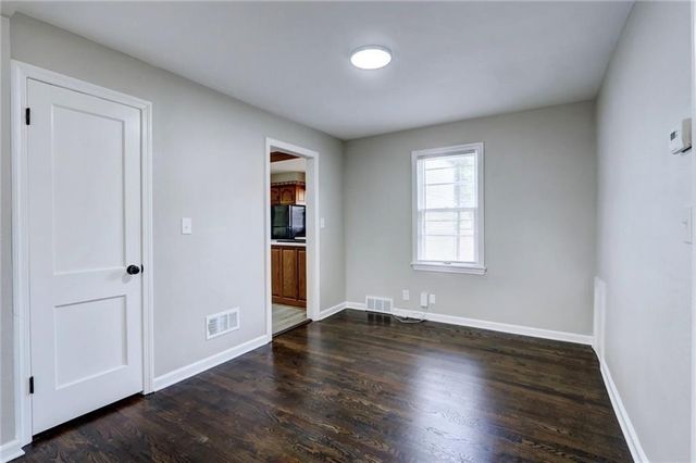 5520 Blue Ridge Boulevard, Raytown, MO 64133