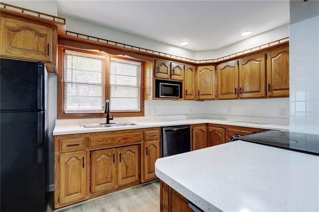 5520 Blue Ridge Boulevard, Raytown, MO 64133