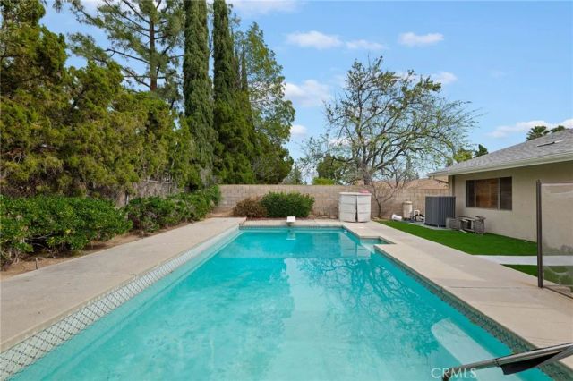 18937 Olympia, Porter Ranch, CA 91326