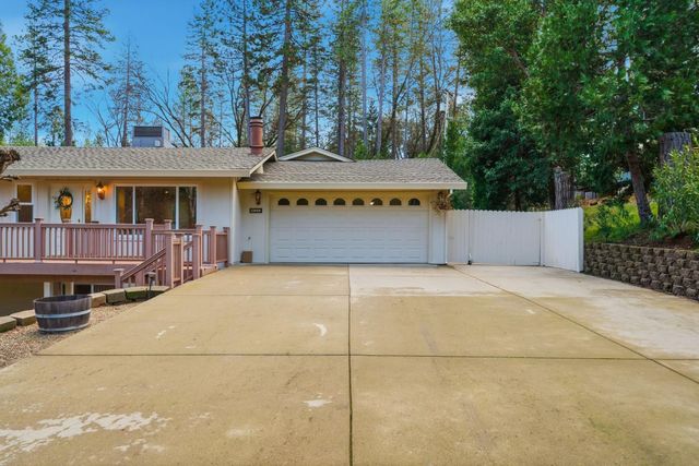 12880 Tabeau Ct, Pine Grove, CA 95665