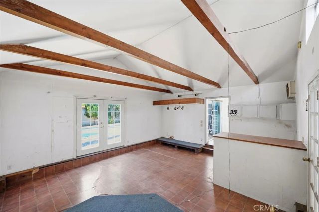 16036 Septo, North Hills, CA 91343