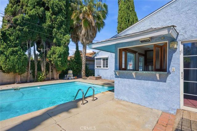 16036 Septo, North Hills, CA 91343