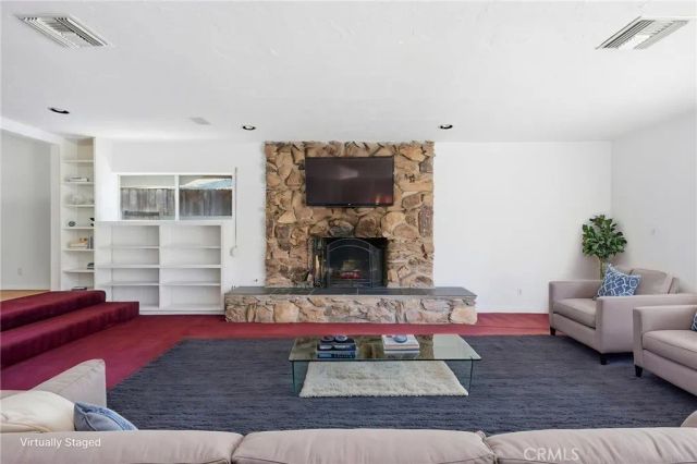 16036 Septo, North Hills, CA 91343