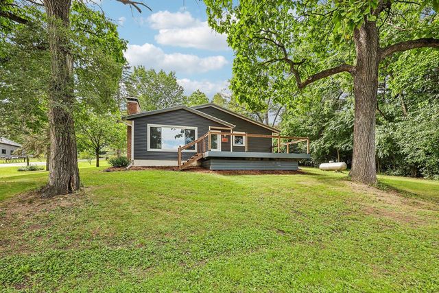 101 Potowatomi DRIVE, Edgerton, WI 53534