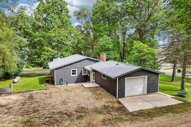 101 Potowatomi DRIVE, Edgerton, WI 53534