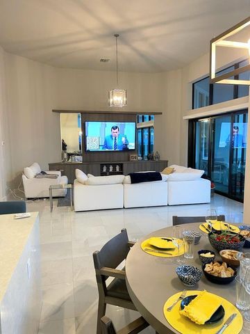 6930 NW 27th Avenue, Boca Raton, FL 33496