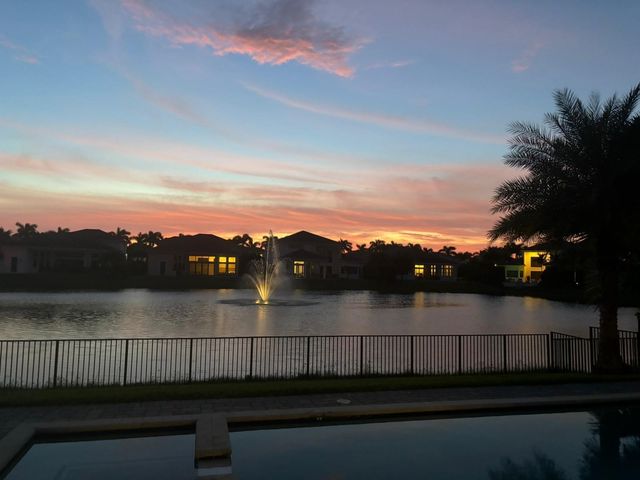 6930 NW 27th Avenue, Boca Raton, FL 33496