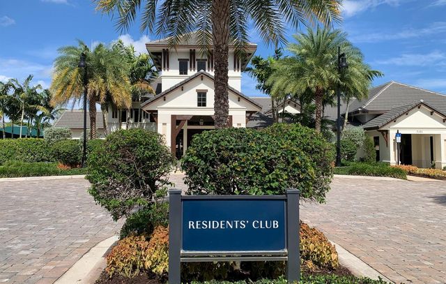 6930 NW 27th Avenue, Boca Raton, FL 33496