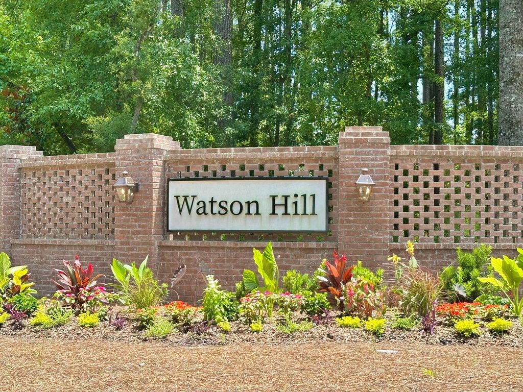 Image 8 of property listing at 5317 Cottage Landing Drive, Summerville, SC 29485