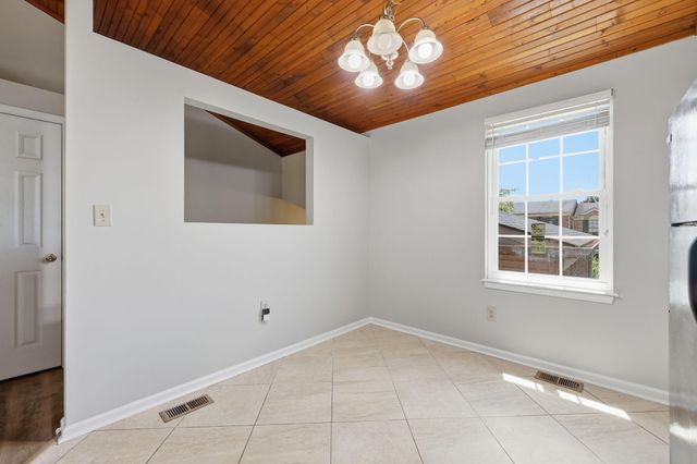 3629 Squires Woods Way, Lexington, KY 40515