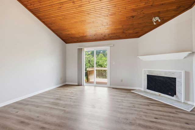 3629 Squires Woods Way, Lexington, KY 40515