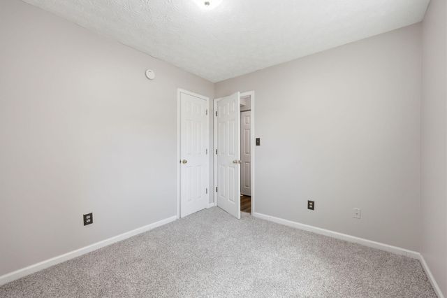 3629 Squires Woods Way, Lexington, KY 40515