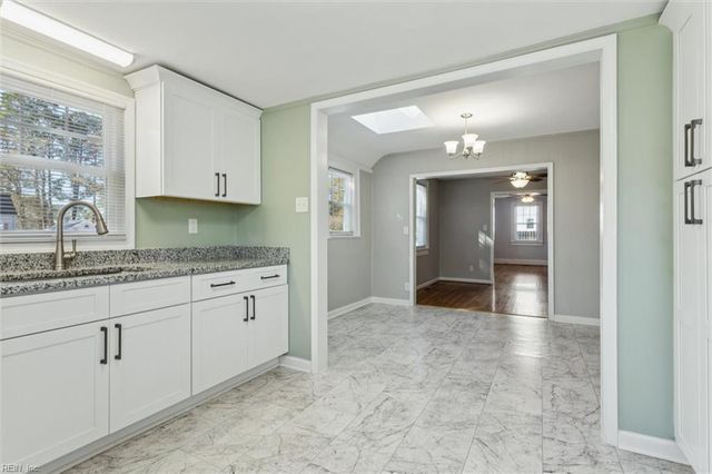 2320 Battery Park RD, Chesapeake, VA 23323