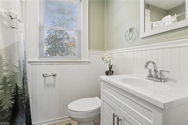 2320 Battery Park RD, Chesapeake, VA 23323