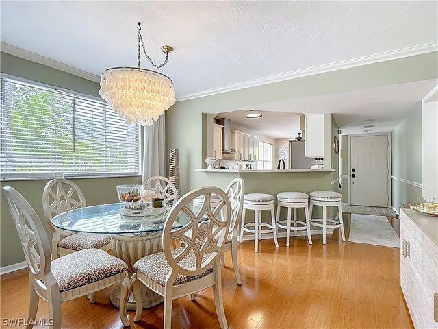 340 Horse Creek DR 208, Naples, FL 34110