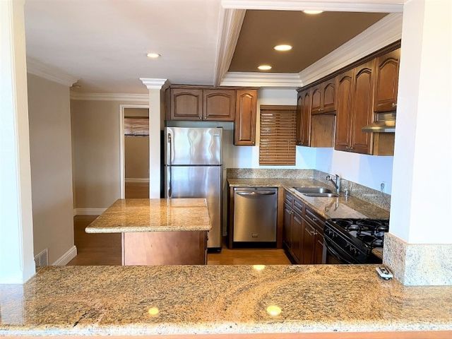 100 Cliff Drive 12, Laguna Beach, CA 92651