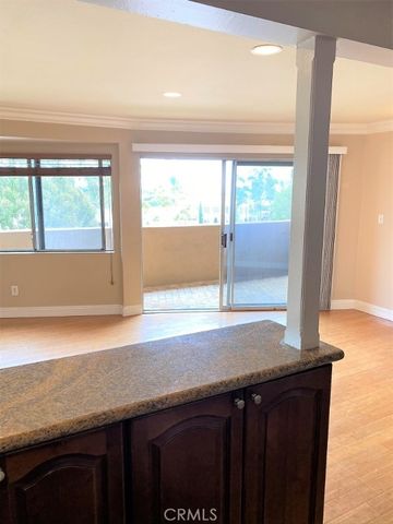 100 Cliff Drive 12, Laguna Beach, CA 92651