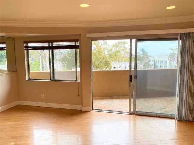 100 Cliff Drive 12, Laguna Beach, CA 92651