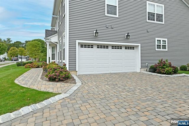 207 Ell Road, Hillsdale, NJ 07642