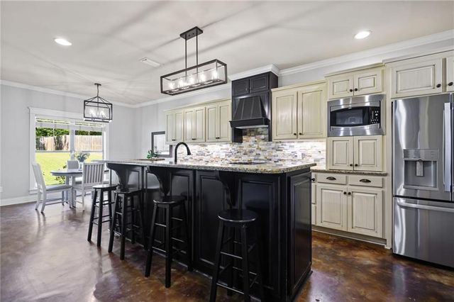 6991 Carson Lane, Daphne, AL 36527