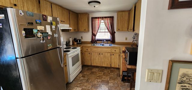27 Juniper Drive, Belmont, NH 03220