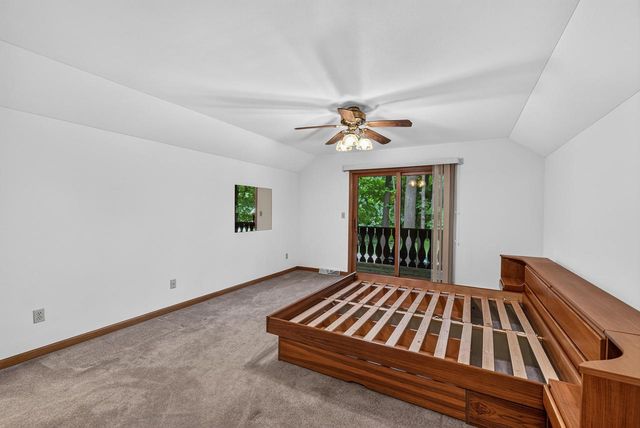 S70W16663 Hedgewood DRIVE, Muskego, WI 53150