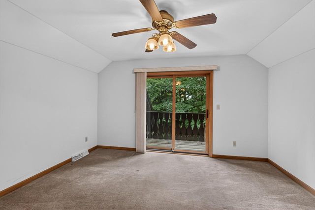 S70W16663 Hedgewood DRIVE, Muskego, WI 53150