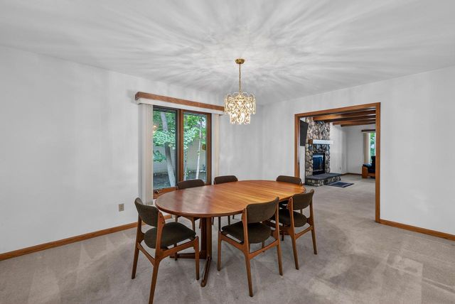S70W16663 Hedgewood DRIVE, Muskego, WI 53150