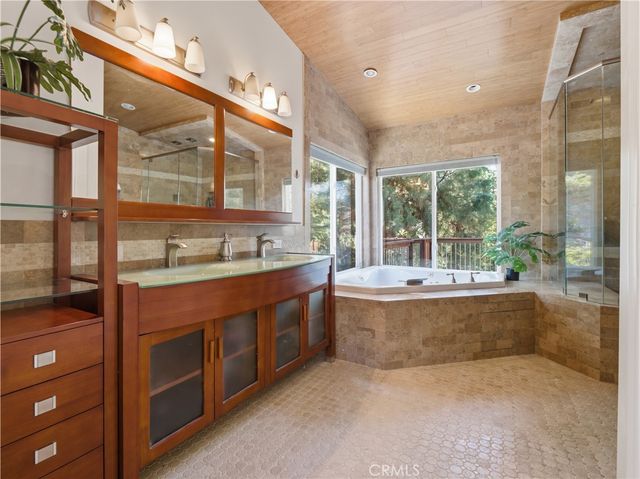 27323 Eaglehelm Drive, Canyon Country, CA 91387