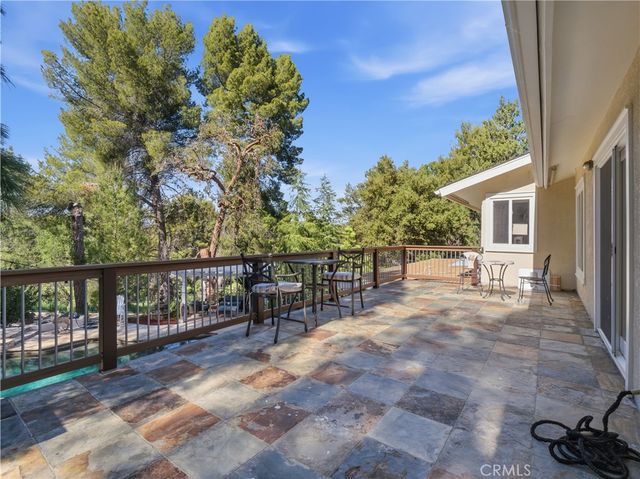 27323 Eaglehelm Drive, Canyon Country, CA 91387