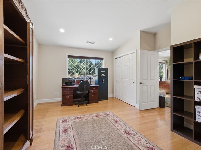 27323 Eaglehelm Drive, Canyon Country, CA 91387