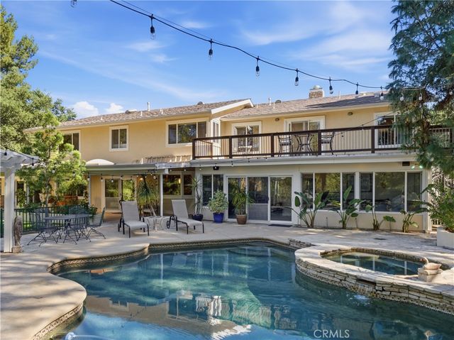 27323 Eaglehelm Drive, Canyon Country, CA 91387