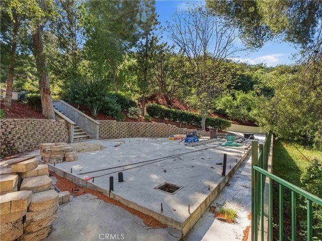 27323 Eaglehelm Drive, Canyon Country, CA 91387