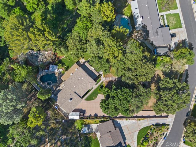 27323 Eaglehelm Drive, Canyon Country, CA 91387