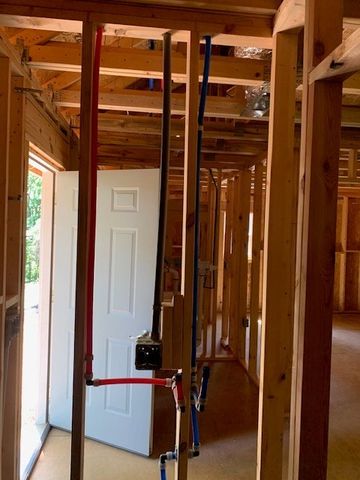 684 Eva Flatwoods Rd, Eva, TN 38333
