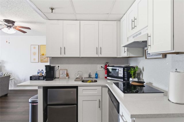6165 CARRIER DRIVE 2514, Orlando, FL 32819
