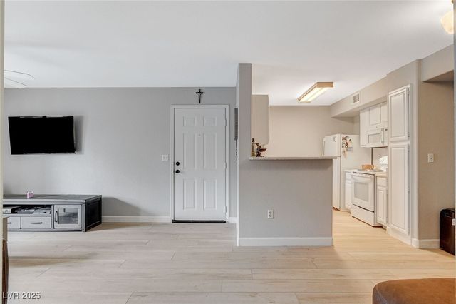 555 East Silverado Ranch Boulevard 1172, Las Vegas, NV 89183