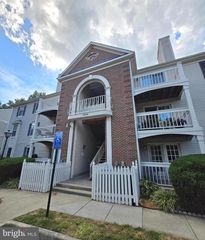 8600 SHADWELL DR #6, Alexandria, VA 22309