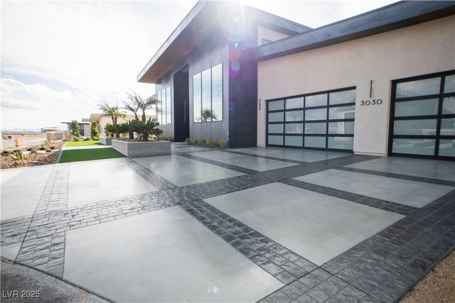 3030 South Formula Circle, Pahrump, NV 89048