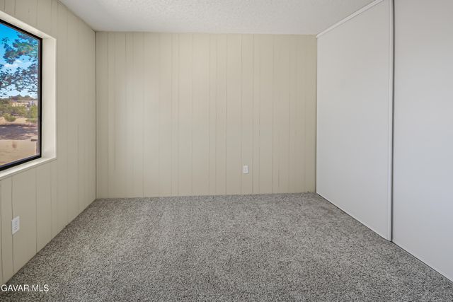 5891 Casper Avenue, Mojave, CA 93501