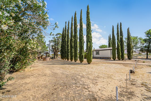 5891 Casper Avenue, Mojave, CA 93501