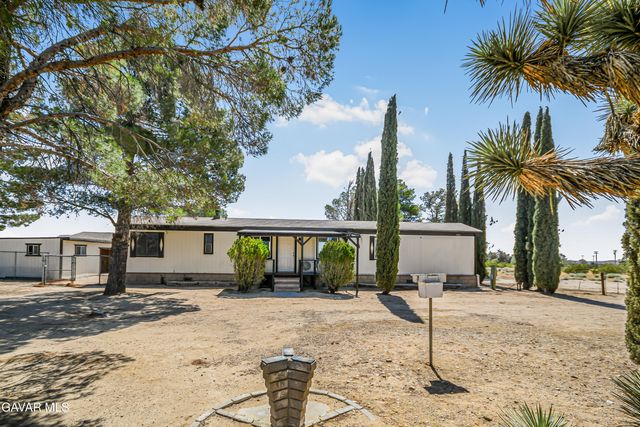 5891 Casper Avenue, Mojave, CA 93501