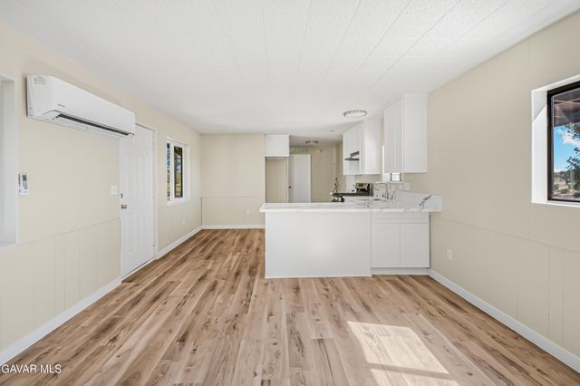 5891 Casper Avenue, Mojave, CA 93501