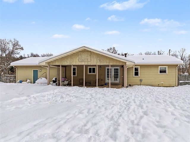 35908 Riverview Drive, Paw Paw, MI 49079