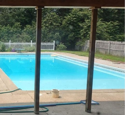 35908 Riverview Drive, Paw Paw, MI 49079