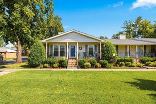 817 Lewis Ct, Madison, TN 37115